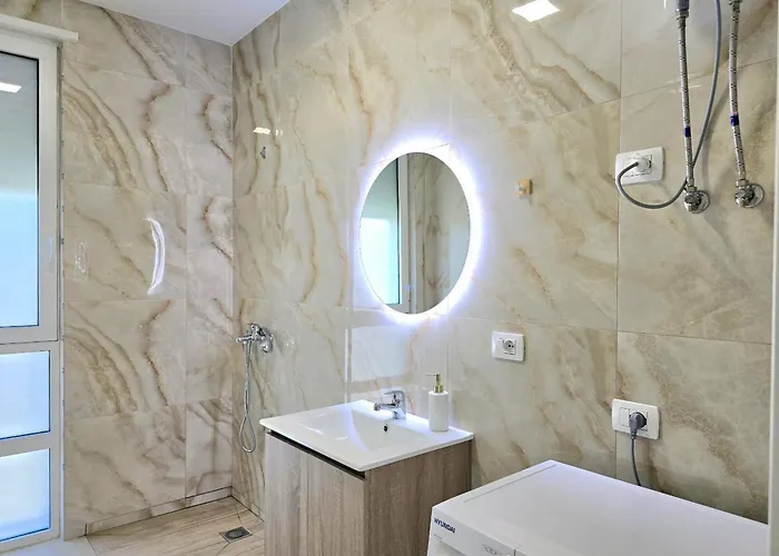 Apartment In San Pietro Residences 305 Plazhi San Pietro