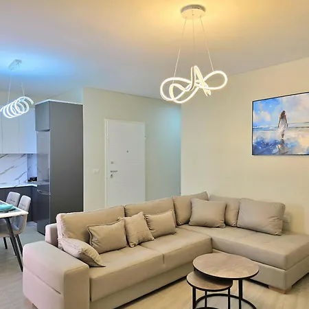 شقة In San Pietro Residences 305 Plazhi San Pietro