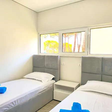 In San Pietro Residences 305 شقة