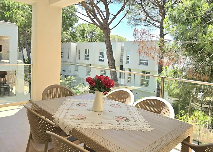 In San Pietro Residences 305 Apartmán Plazhi San Pietro
